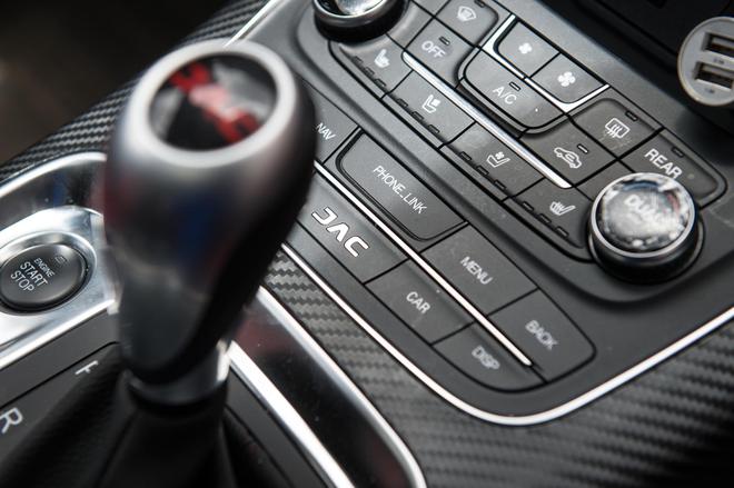 重新定义自驾游 江淮瑞风S7零故障闯滇藏