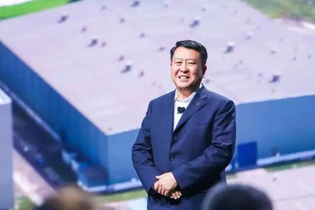 北汽集团董事长徐和谊