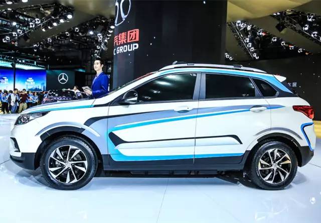 北汽新能源EX400L