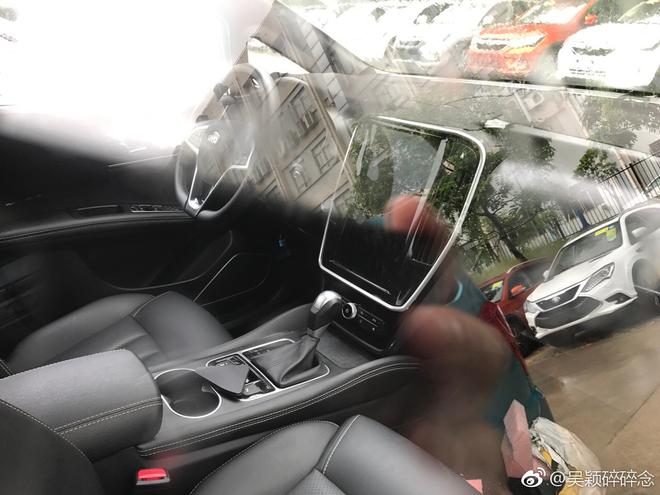 比亚迪宋七座运动版谍照首次曝光
