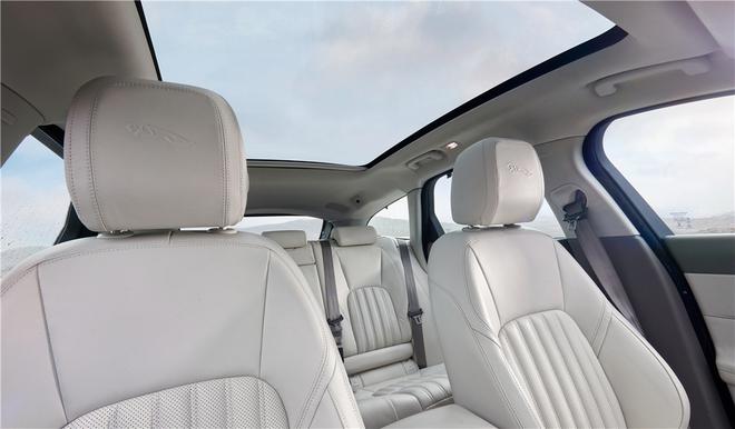 捷豹全新XF Sportbrake发布 优雅英伦范