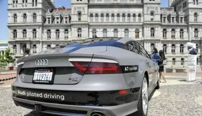 奥迪L3自动驾驶汽车年底有望合法上路