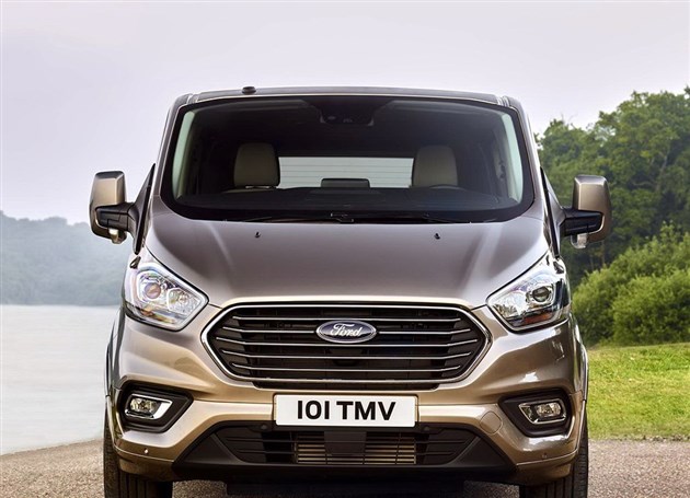 福特新途睿欧官图发布 外观小改/配置升级