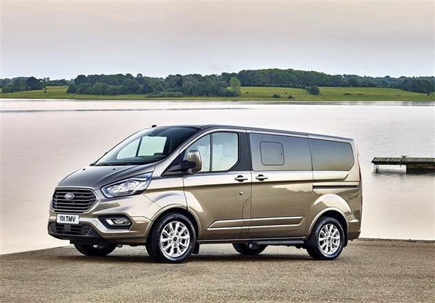 福特新途睿欧官图发布 外观小改/配置升级