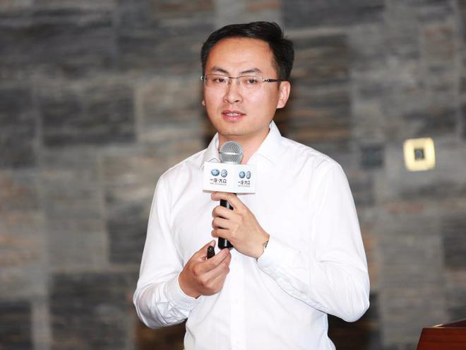 一汽-大众汽车有限公司企业品牌新闻发言人、公关总监 黄龙