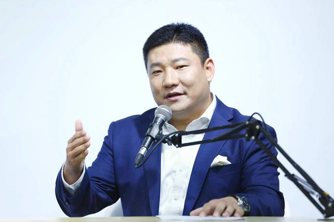 宝马（中国）汽车贸易有限公司总裁刘智博士