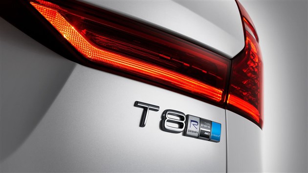 沃尔沃全新XC60 T8混动版官图发布