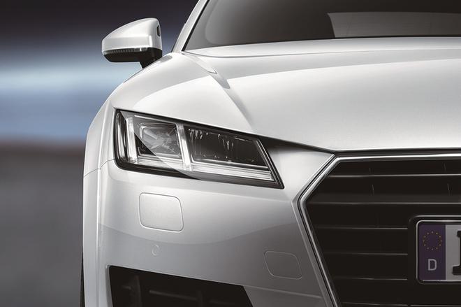 奥迪TT“闪电风格版”官图发布 日本发售