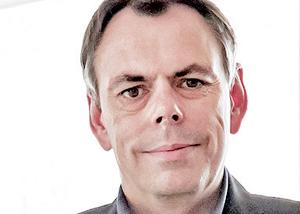 克里斯·斯文森负责福特卡车、SUV和商用车的设计