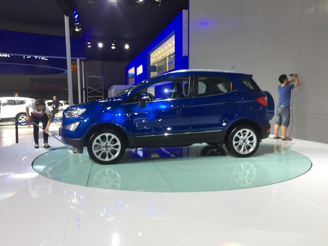 2017成都车展探馆：新款福特翼搏