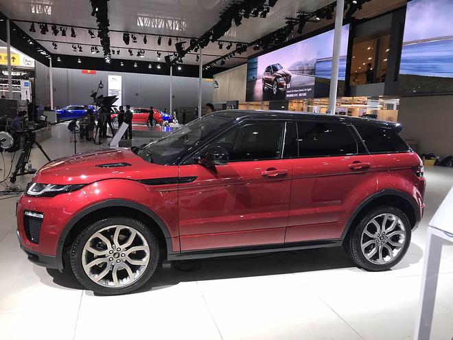 2017成都车展探馆：2018款路虎揽胜极光
