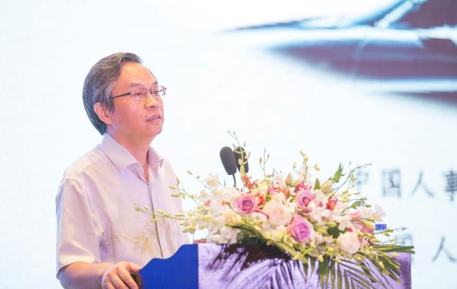 中国人事科学研究院党委书记、副院长唐志敏