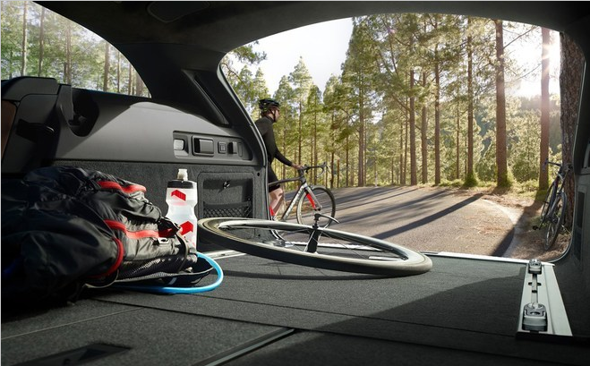 捷豹XF旅行版预计50万起售 有望10月上市