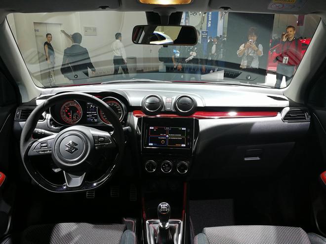 2017法兰克福车展 铃木全新速翼特运动版亮相