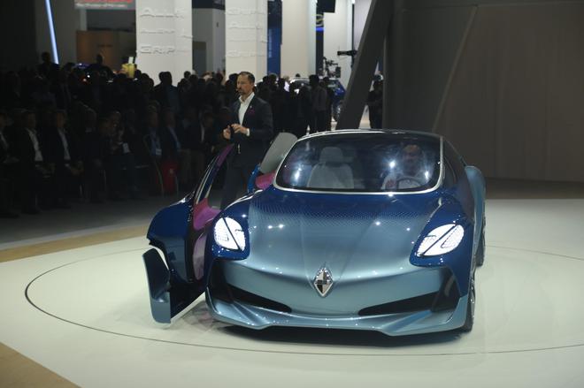 宝沃Isabella概念跑车发布 科幻+复古