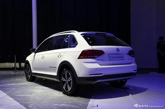 车顶增加了车顶行李架