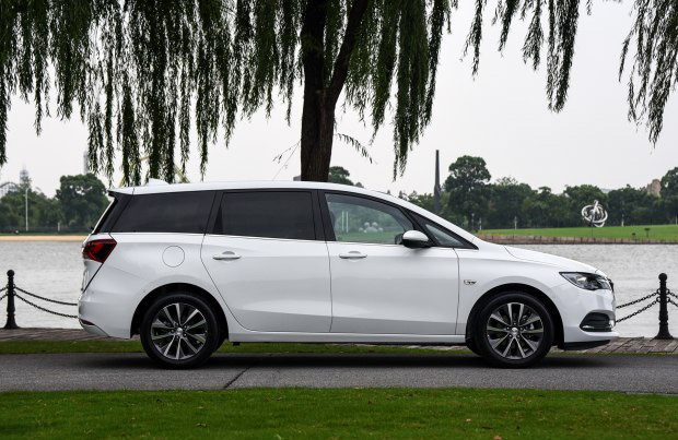 预计11月上市 上汽通用别克GL6正式亮相