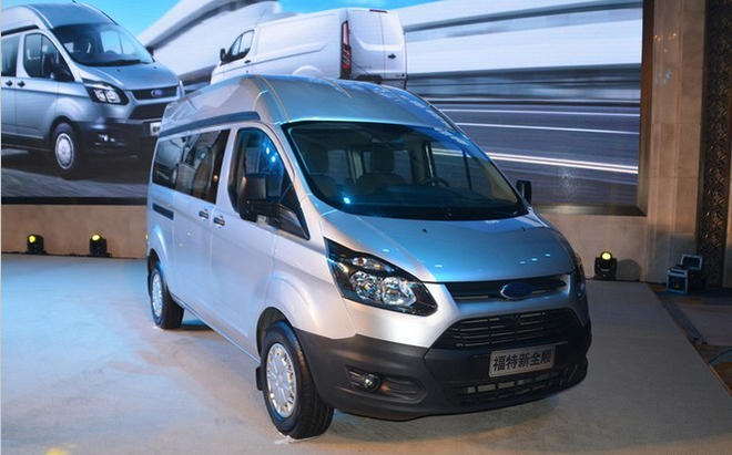 2017广州车展：新款全顺自动挡15.49万起