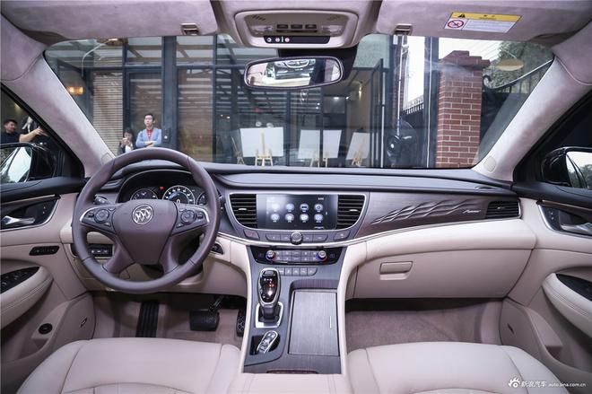 2017广州车展探馆:　君越Avenir曝光