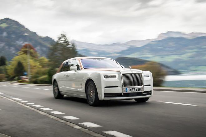 2017广州车展：劳斯莱斯全新幻影亮相