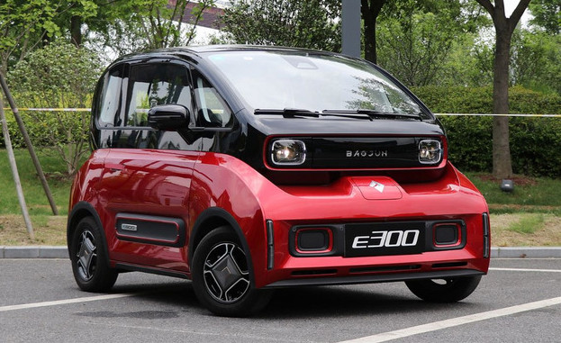 新宝骏E300/E300 Plus上市 售6.48万-8.48万元