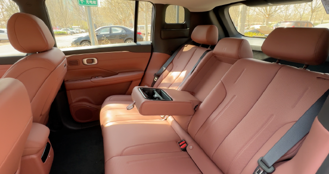 松弛出行 智驾越级 广汽埃安N60试驾