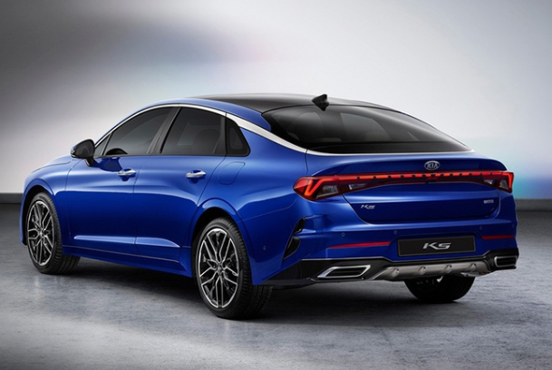 起亚全新一代K5推运动版 搭2.5T引擎6.6秒破百