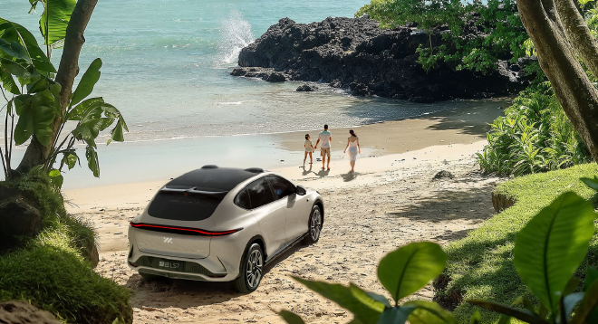 配高精度激光雷达！智己LS7全新上市两款Max车型 权益价29.98万元起