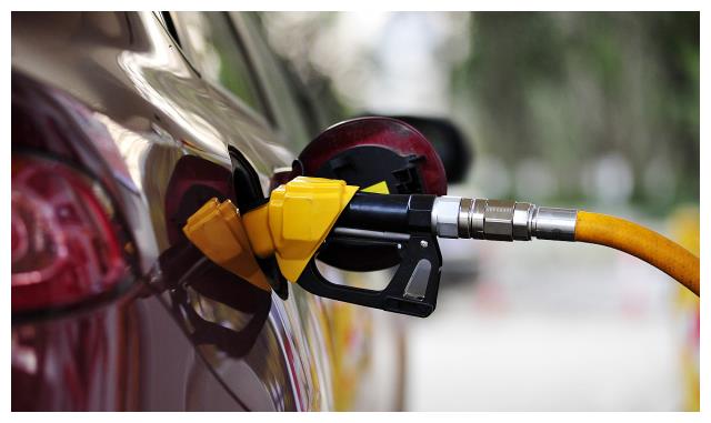 油价重回7元时代，新能源车市场会降温吗？