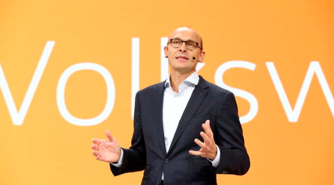 迪斯专注集团业务不再身兼两职 Brandstaetter接替担任大众品牌CEO