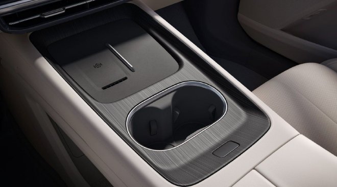 售价11.59-14.99万元 2025款东风奕派eπ007正式上市