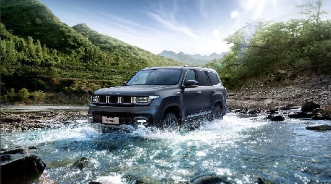 BJ60柴油版上市 售价26.48-27.08万元