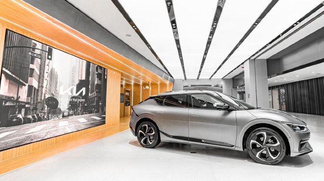 开启电动化转型 起亚中国首家City Store开业