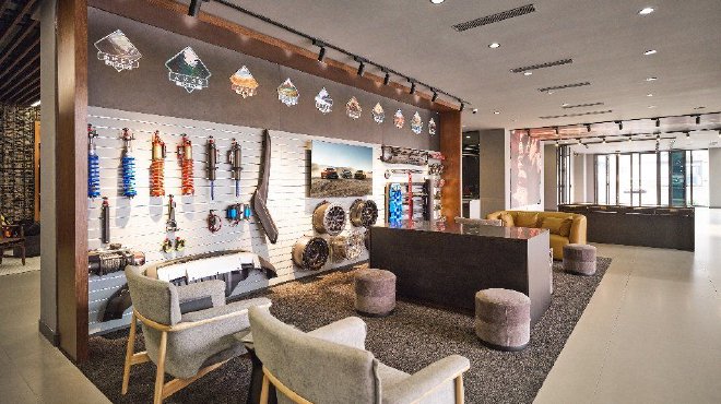 全球首家 Ford Beyond 福特纵横纵享空间