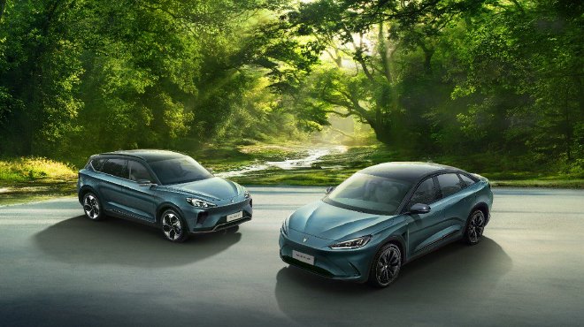 极狐阿尔法S/T森林版PRO多项配置升级 两款新车同步上市