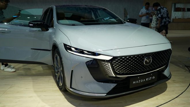 2024成都车展：MAZDA EZ-6亮相