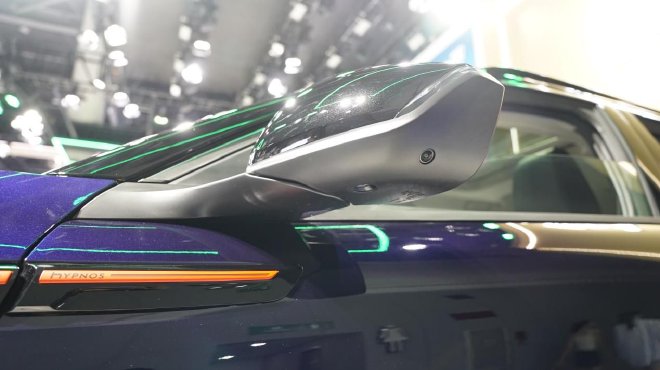 2024成都车展：2024款凡尔赛C5 X亮相