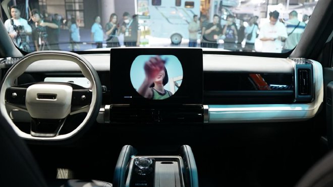 2024成都车展：iCAR 03T正式上市