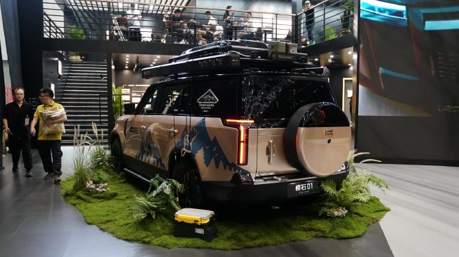 2024广州车展探馆：极石01猎鹰版