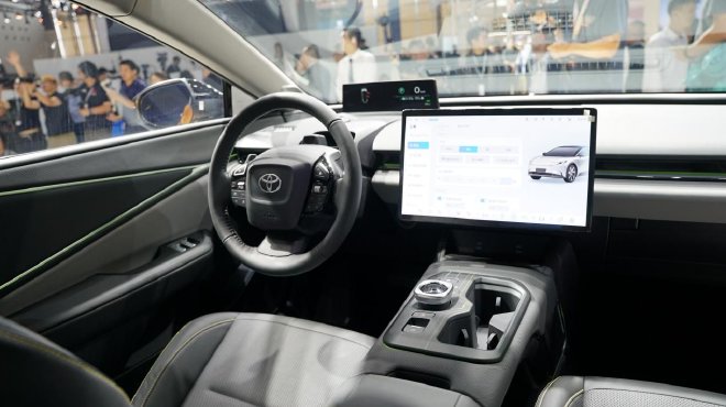 2024广州车展：一汽丰田携明星车型与全新电动车bZ3C亮相