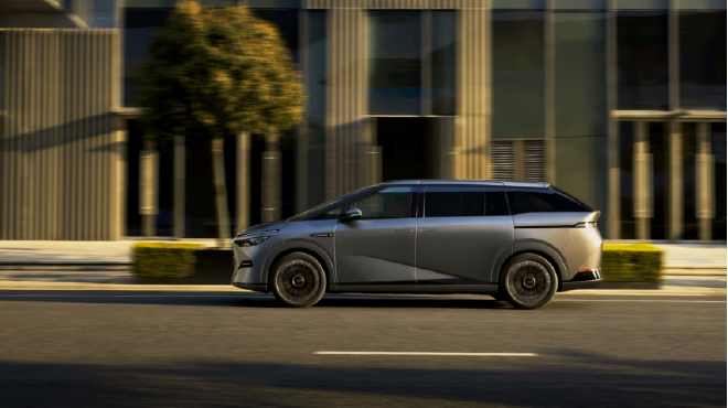 起售价35.98万元 2025款小鹏X9正式上市