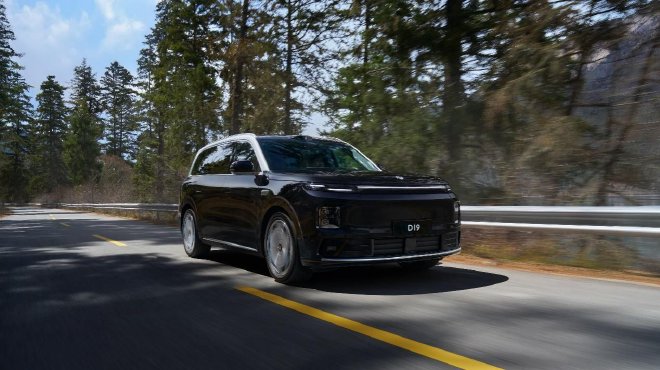 零跑D19售价21.98万起 行业首搭双高通8797芯片