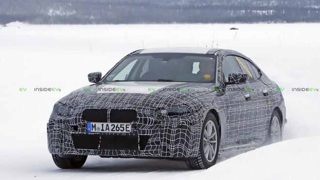 宝马i4雪地路试谍照曝光 最大续航里程可达700公里