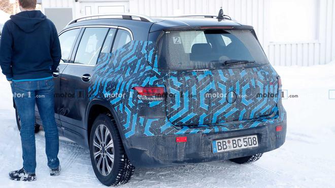 奔驰EQA和EQB电动SUV谍照曝光 EQB预计明年推出