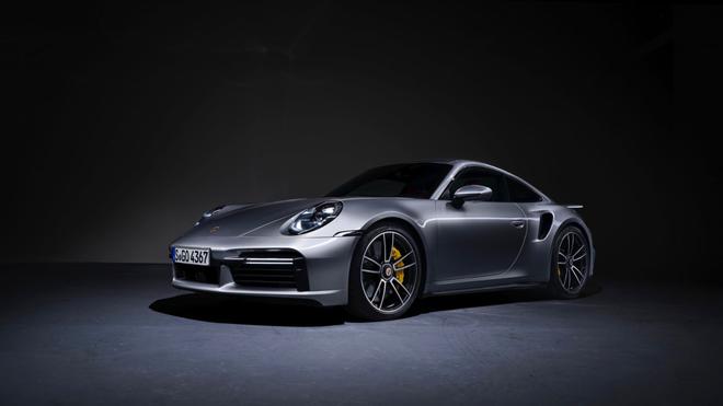 百公里加速2.7秒 保时捷全新911 Turbo S系列首发