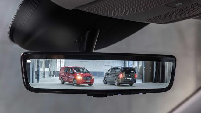 奔驰改款威霆推出纯电动版 最大续航里程421公里