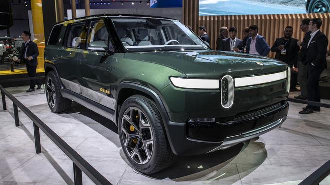 2021-rivian-r1s