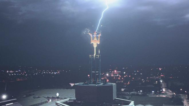 玛莎拉蒂发布预告视频 迎来首款电动车型Ghibli Hybrid