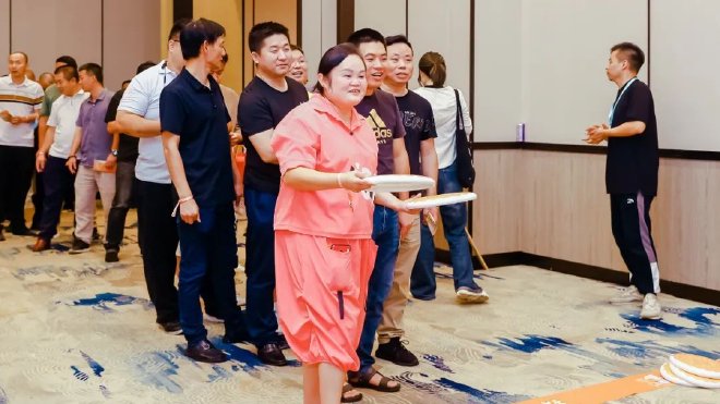 滴滴“橙意计划”新举措 试行司机节假日错峰休息奖励