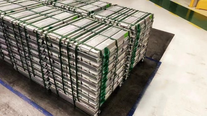 华晨宝马与神火集团、帅翼驰集团签订低碳铝备忘录